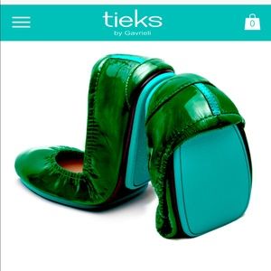 Brand New Never Worn Tieks ballet flats in the box